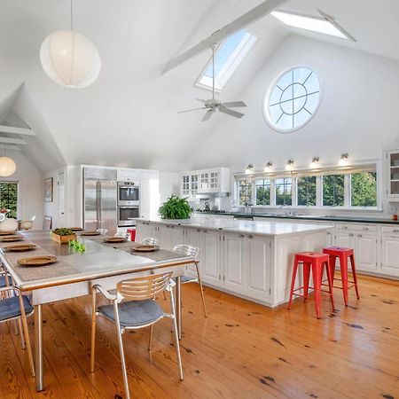 Villa Large Modern North Fork Barn:Vineyards In Backyard, Harbes Farms Mattituck Esterno foto